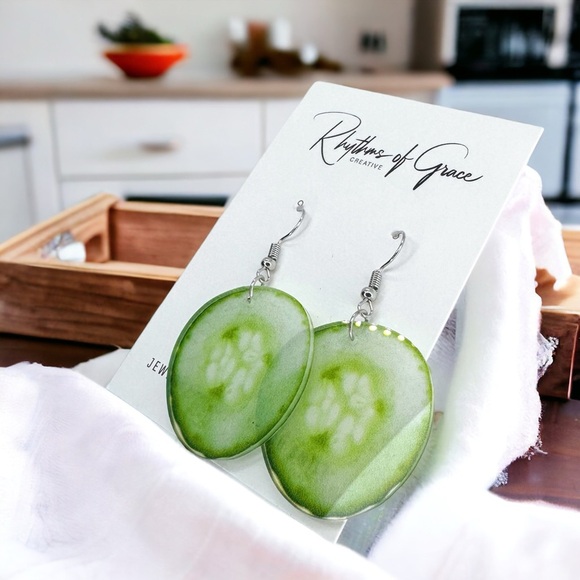 Fresh & Fun Cucumber Earrings - Handmade Veggie Jewelry that Pops! NWT - Picture 3 of 6